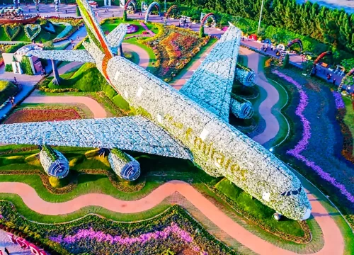 Парк Цветов “ Miracle Garden ” и Тематический Парк “ Global Village ” в Дубае с Трансфером