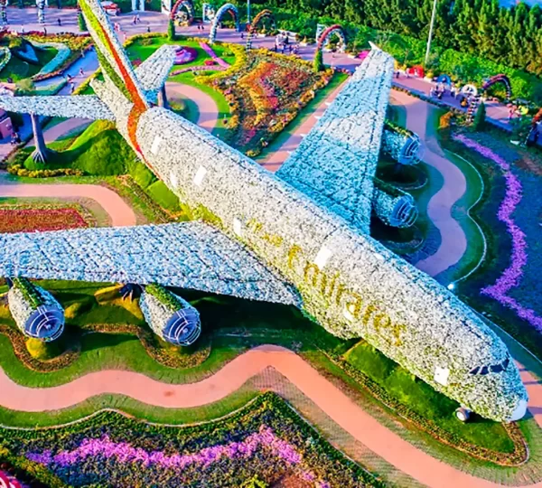 Парк Цветов “ Miracle Garden ” и Тематический Парк “ Global Village ” в Дубае с Трансфером